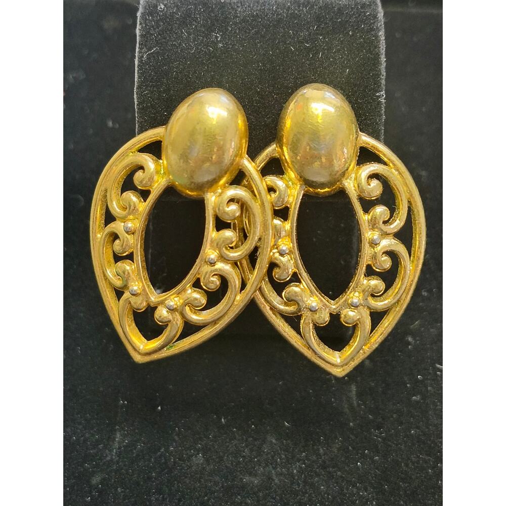 Vintage 1990's Avon Open Work Goldtone Gold Tone 1 3/4" Pierced Earrings chunky